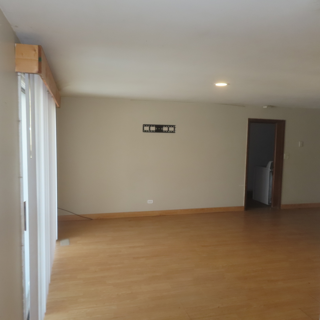 1305 Wakeby Lane #1305, Schaumburg, IL 60193