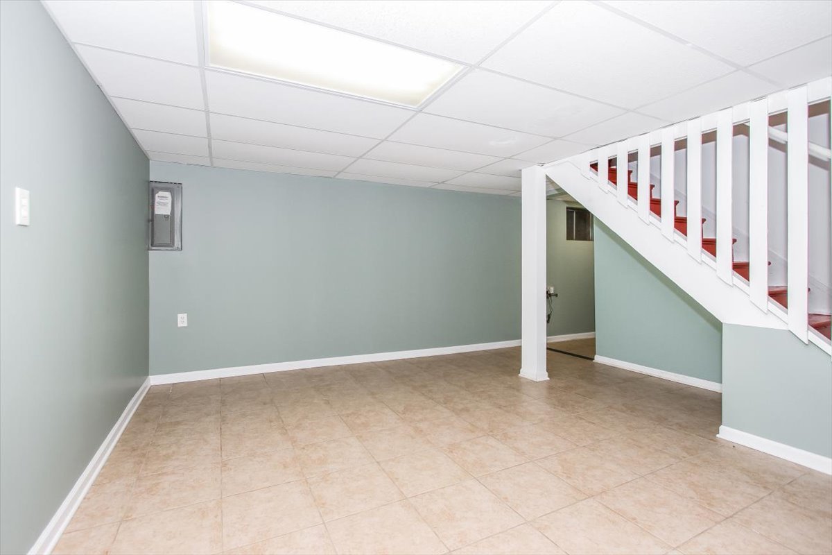 720 Huntly Court, Schaumburg, IL 60194