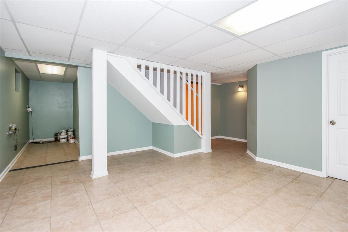 720 Huntly Court, Schaumburg, IL 60194