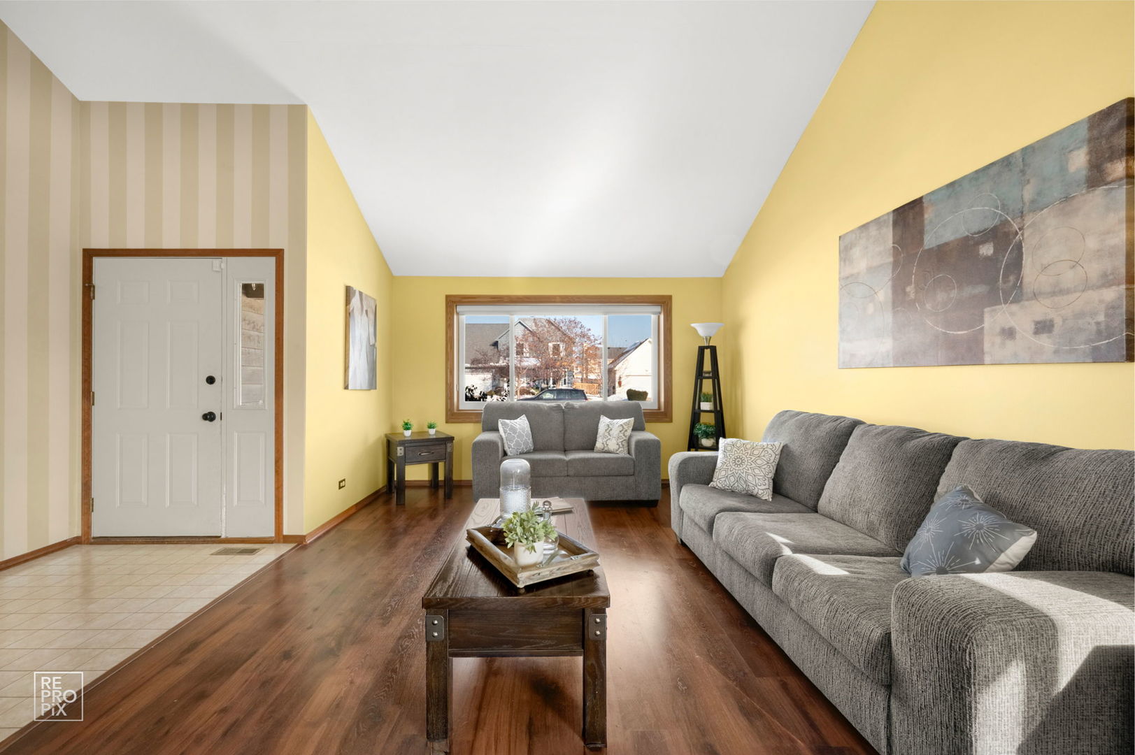 1113 Tewes Lane, Zion, IL 60099