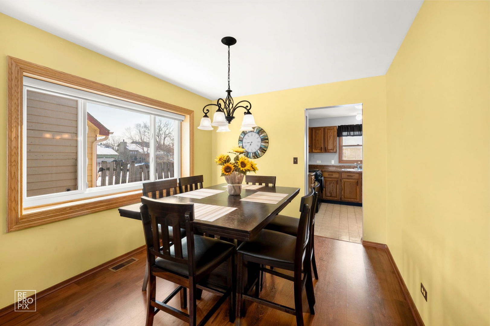 1113 Tewes Lane, Zion, IL 60099