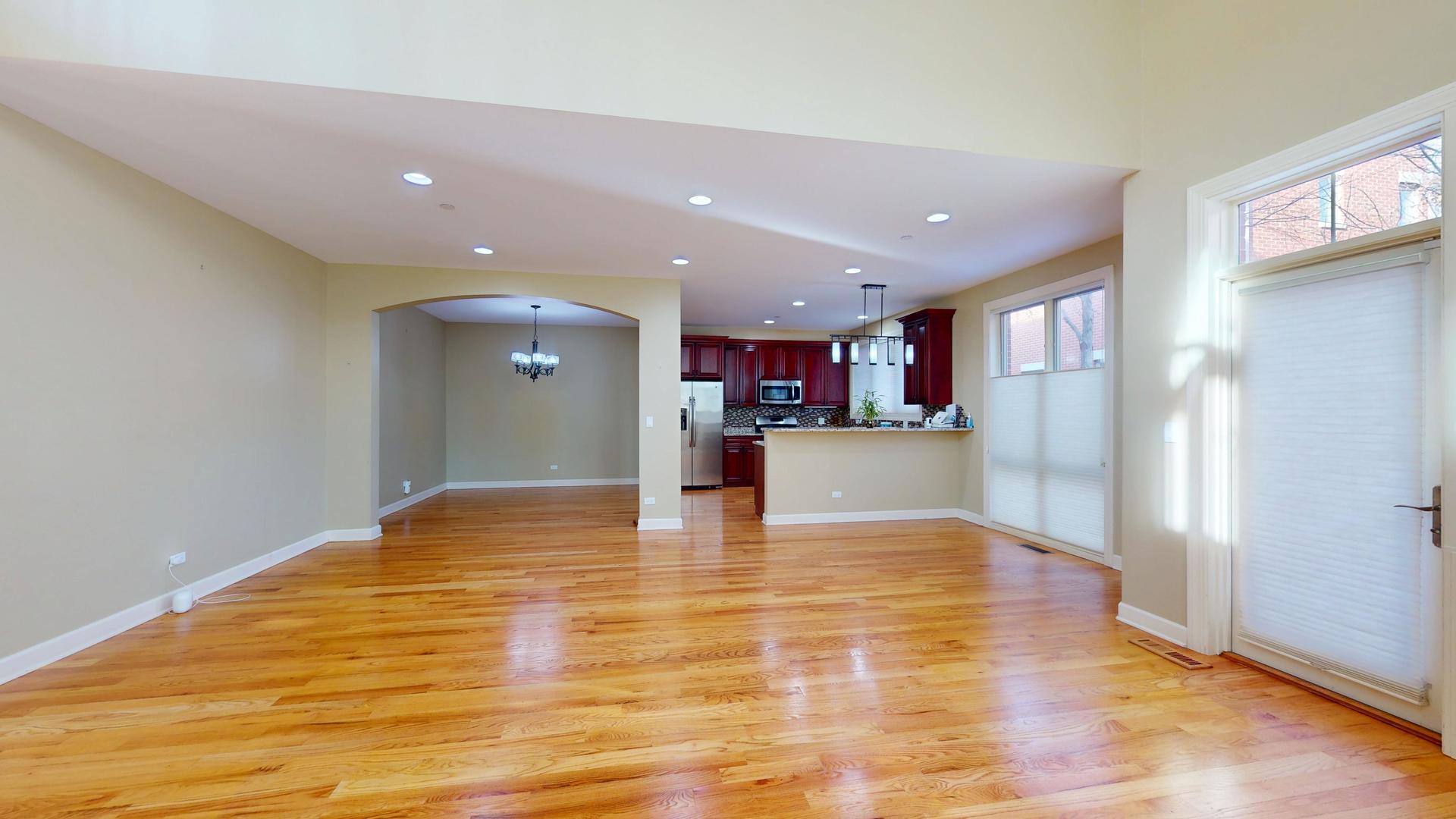 28 Legacy Lane, Wheeling, IL 60090