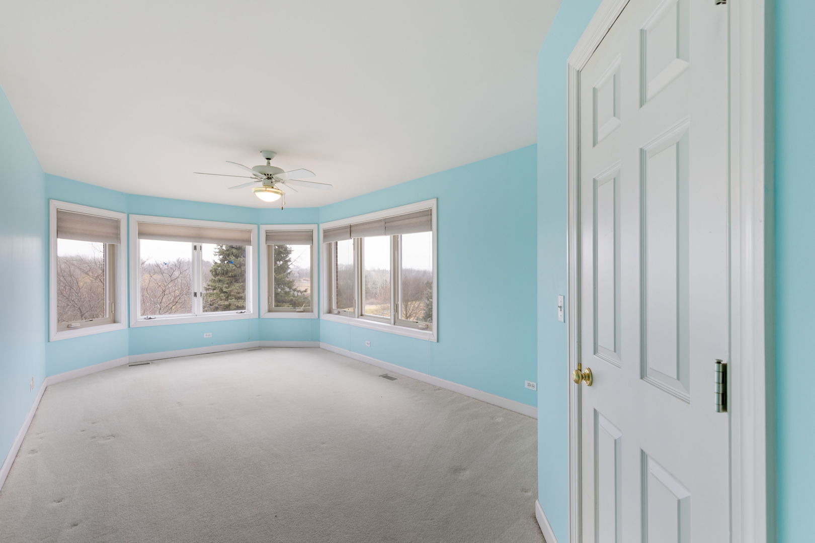 10711 Bull Valley Drive, Woodstock, IL 60098