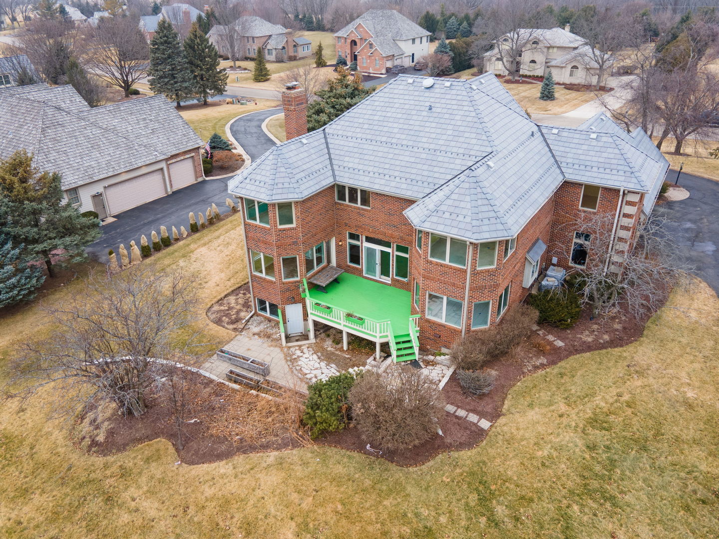 10711 Bull Valley Drive, Woodstock, IL 60098
