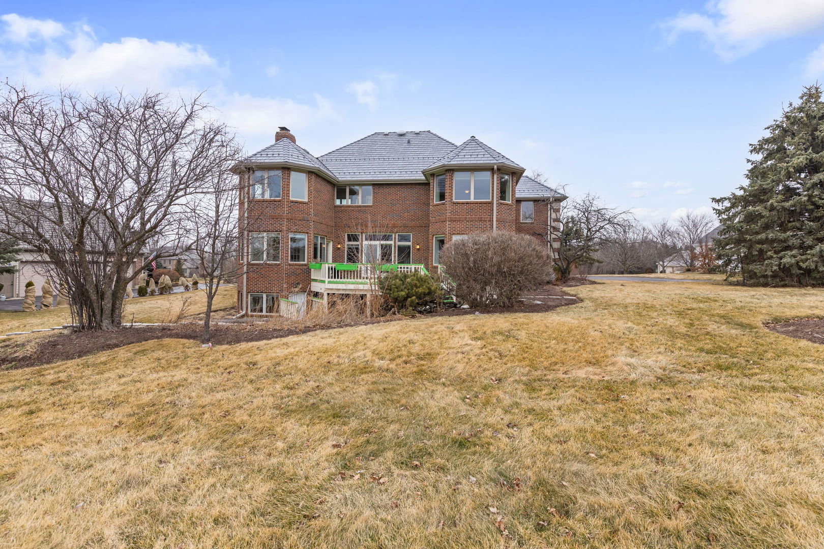 10711 Bull Valley Drive, Woodstock, IL 60098