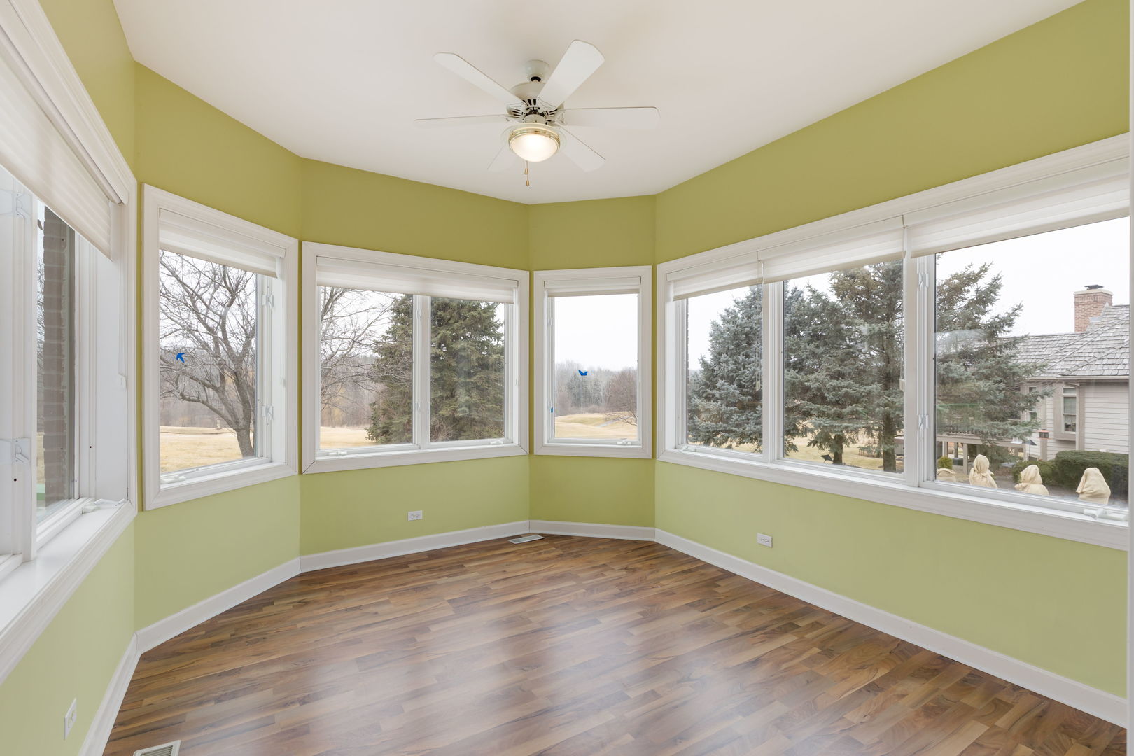 10711 Bull Valley Drive, Woodstock, IL 60098