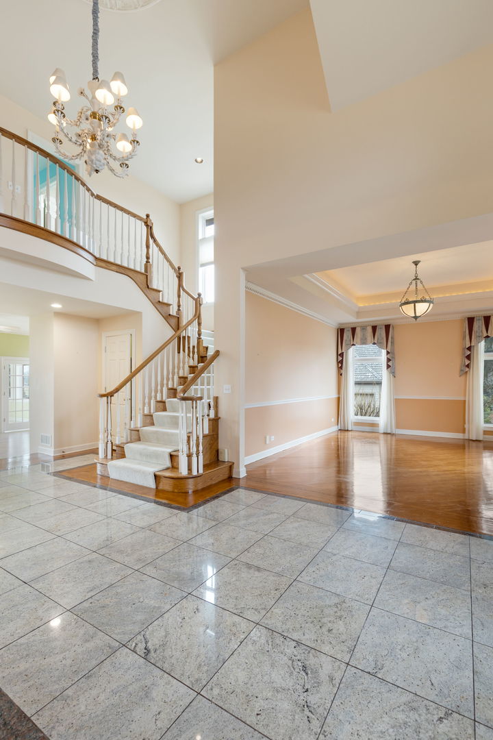 10711 Bull Valley Drive, Woodstock, IL 60098