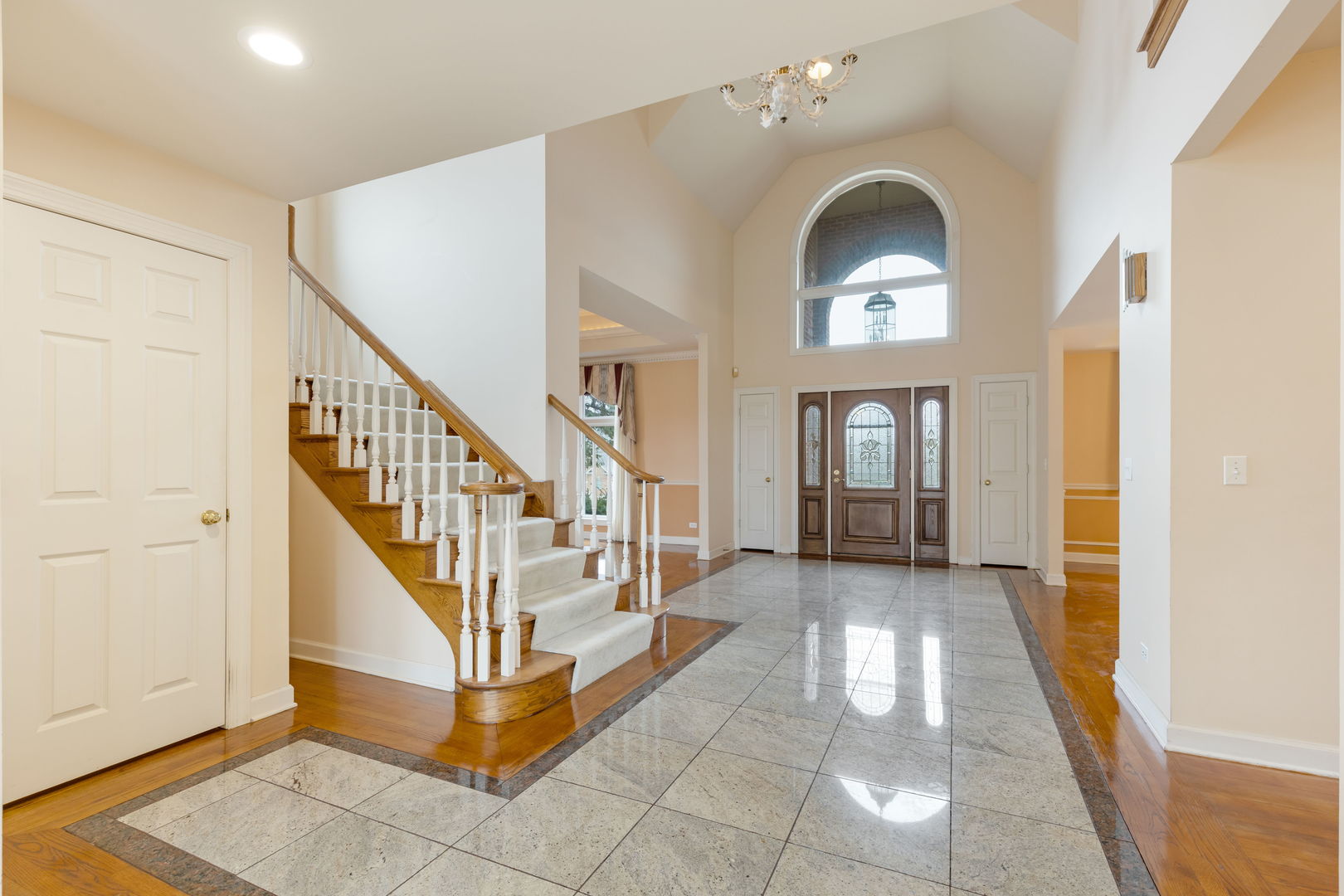 10711 Bull Valley Drive, Woodstock, IL 60098