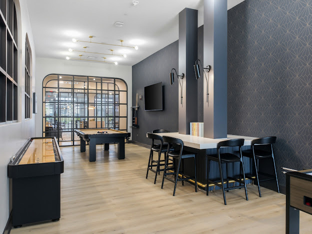 250 McHenry Road #C1, Buffalo Grove, IL 60089