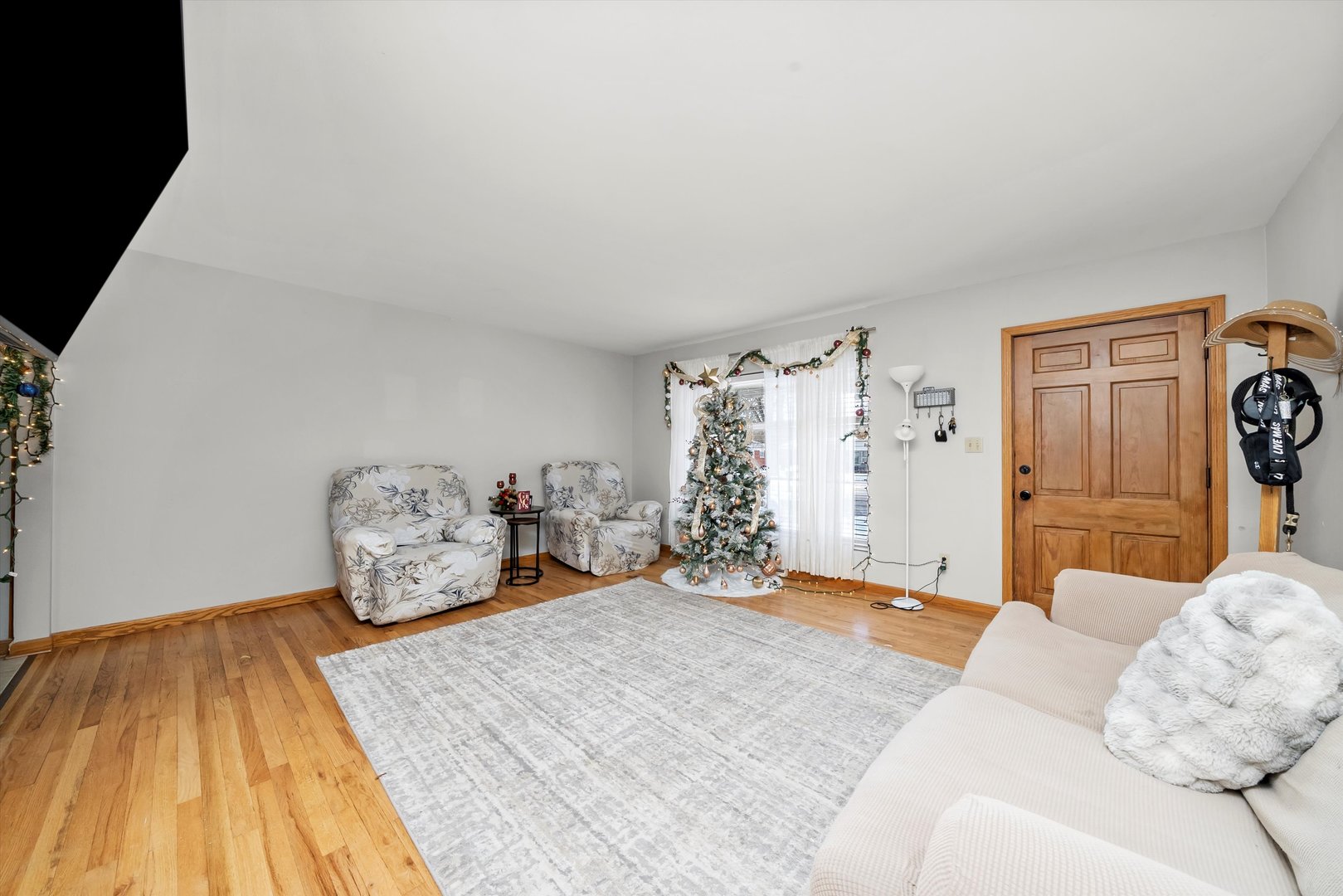 806 Adrian Street, Yorkville, IL 60560