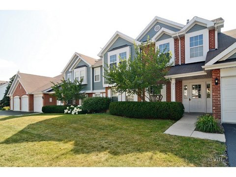 211 E Ashbury Lane #7, Roselle, IL 60172