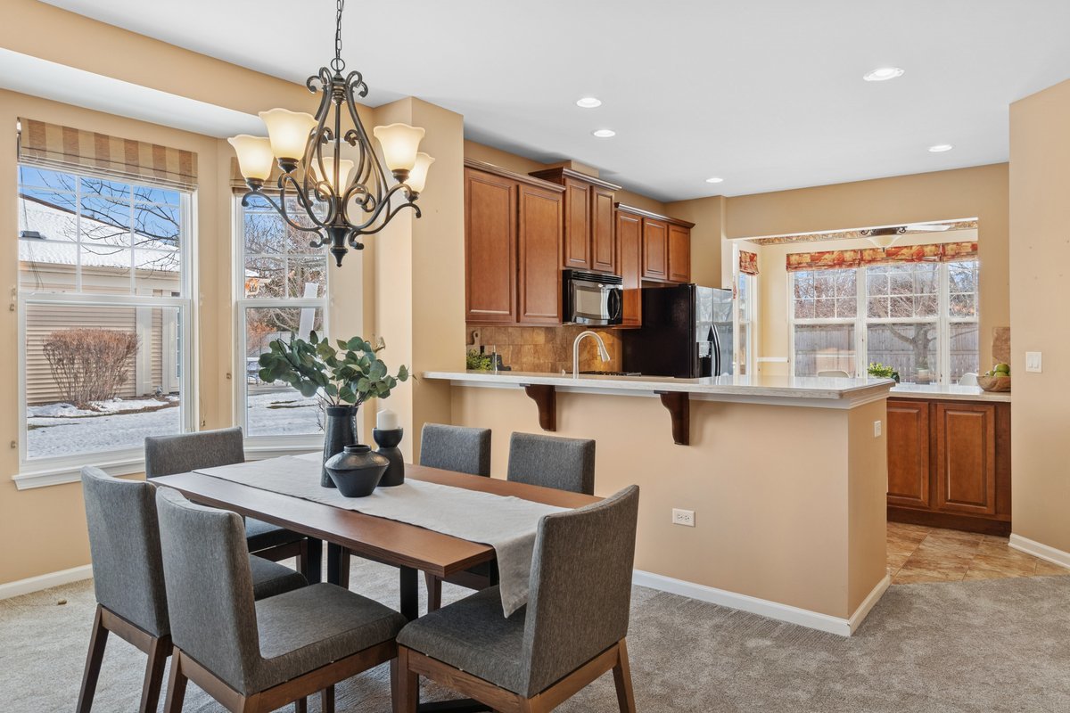 2905 Normandy Circle, Naperville, IL 60564