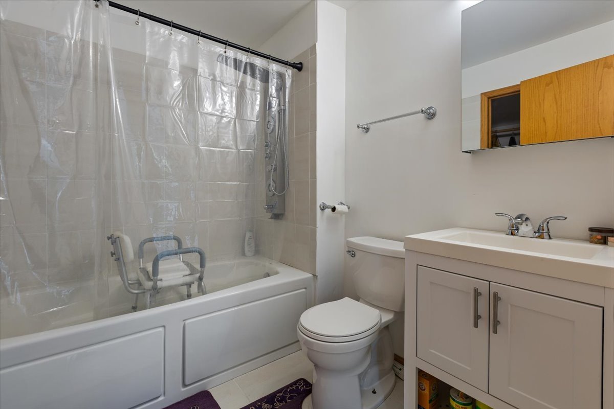 872 Rosedale Terrace, Crete, IL 60417