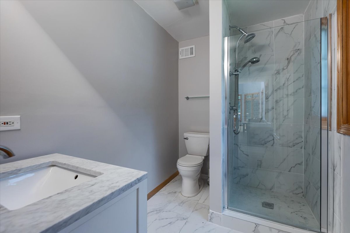 872 Rosedale Terrace, Crete, IL 60417