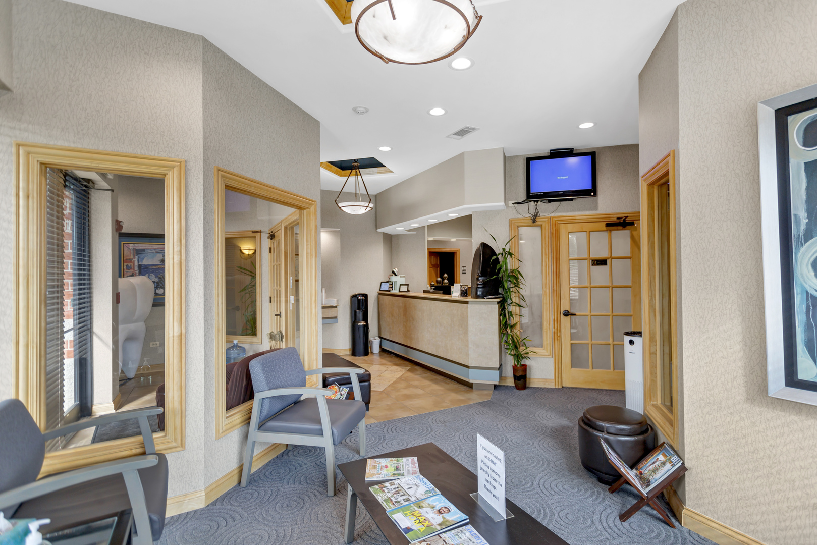 1500 CARLEMONT Drive #F, Crystal Lake, IL 60014