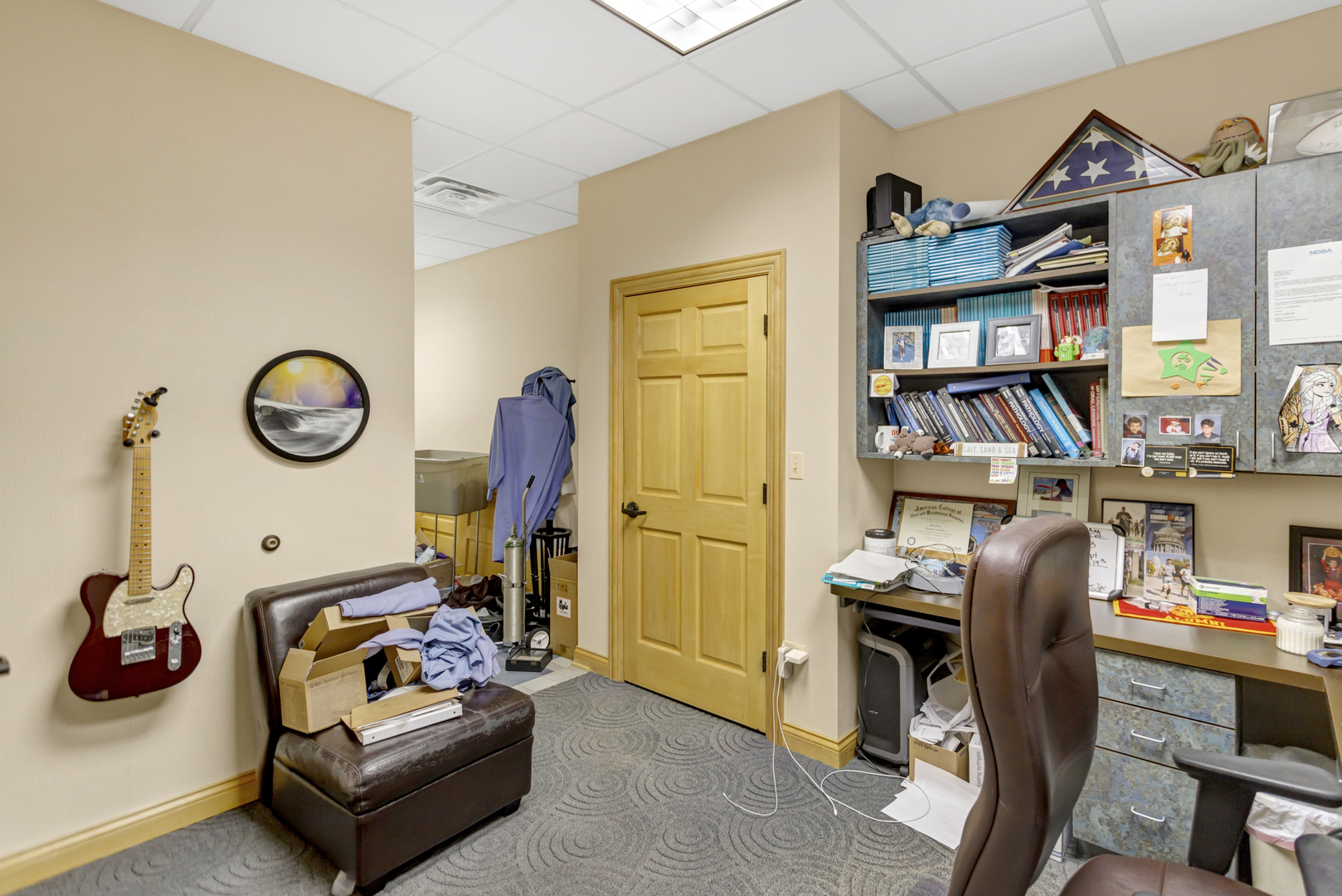 1500 CARLEMONT Drive #F, Crystal Lake, IL 60014