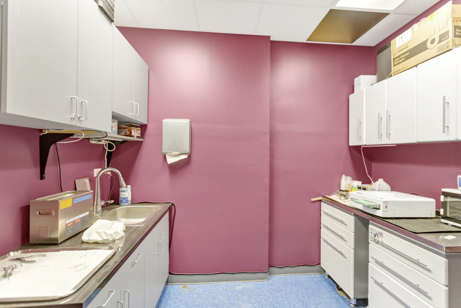 1540 Carlemont Drive #F, Crystal Lake, IL 60014