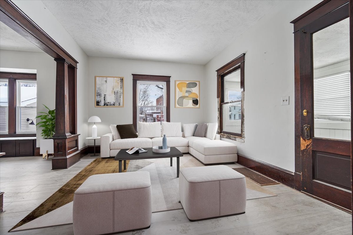 104 Magoun Street, Bloomington, IL 61701