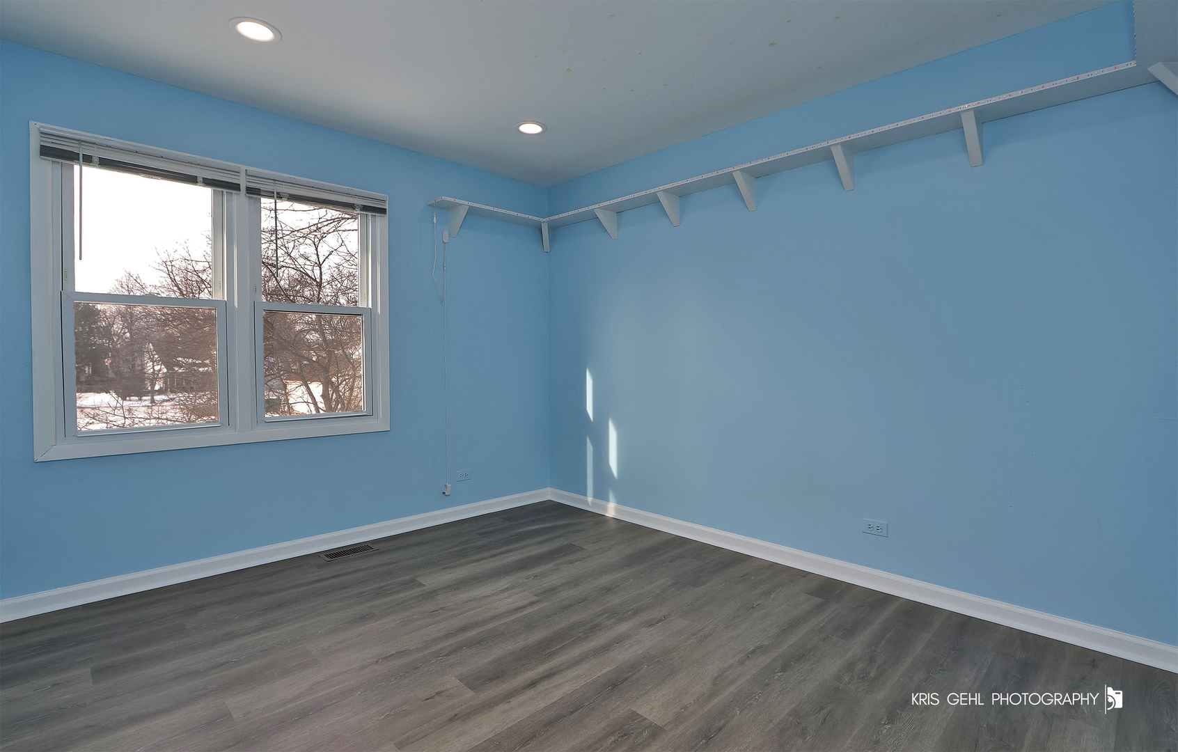 467 Highland Grove Drive, Buffalo Grove, IL 60089