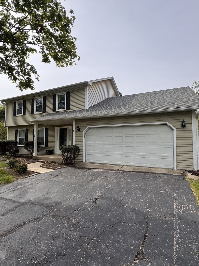 1332 Culpepper Drive, Naperville, IL 60540