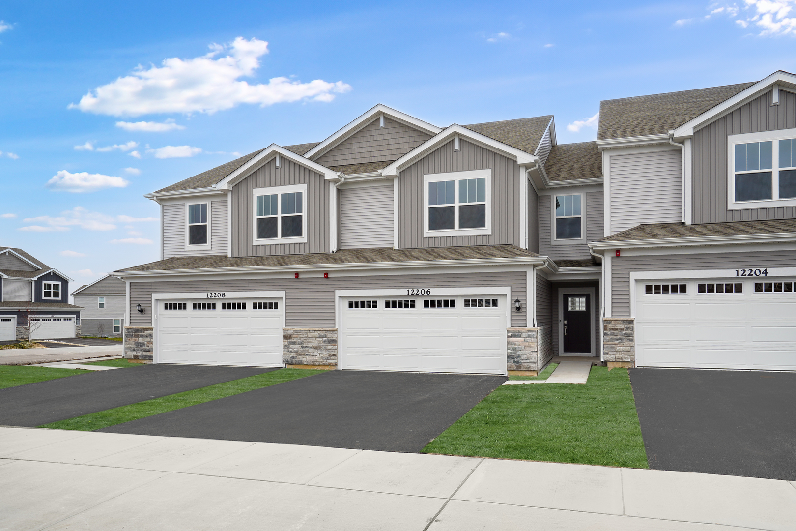 12206 Dodwell Street, Huntley, IL 60142