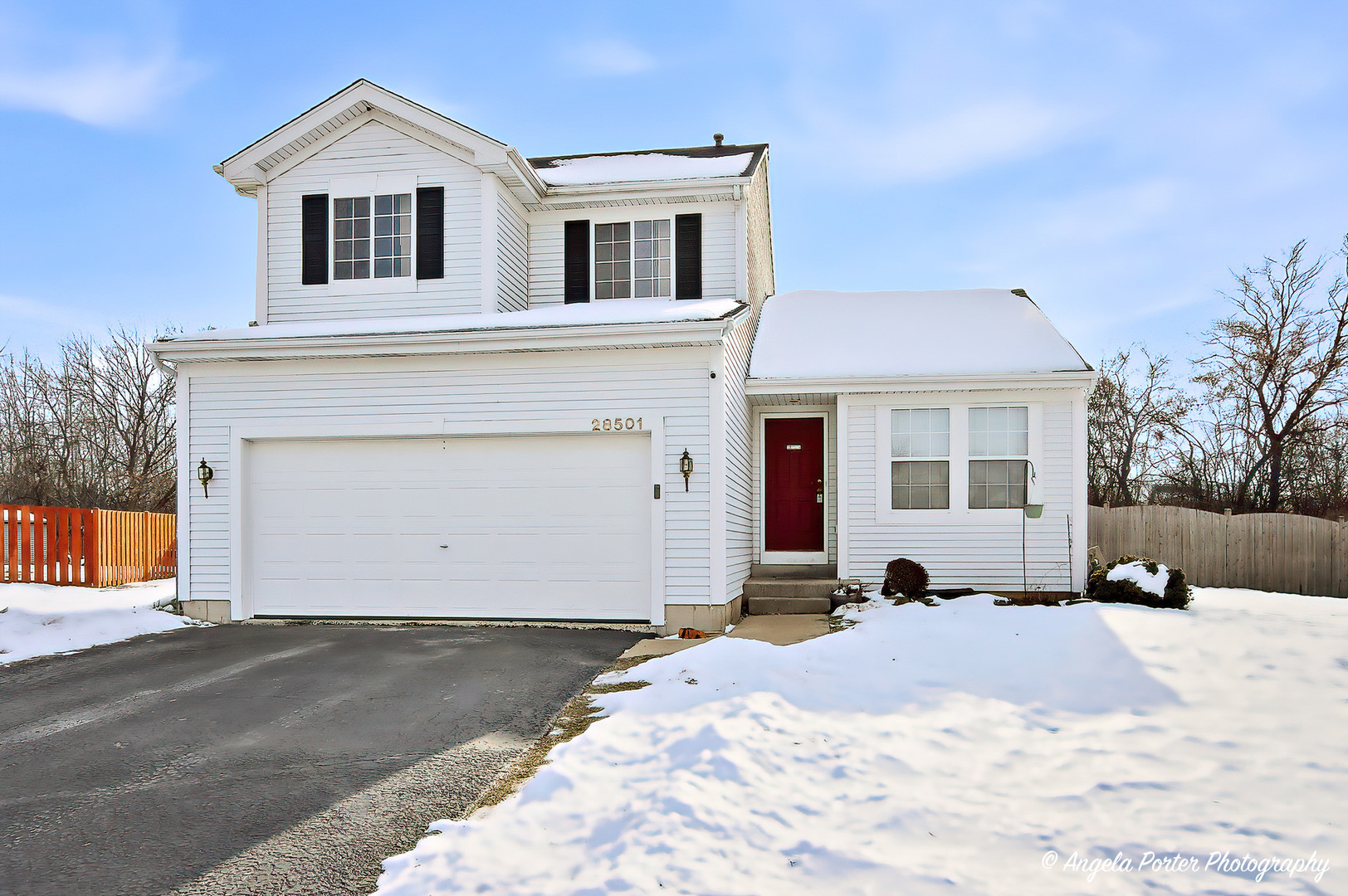 28501 Wagon Trail Court, Lakemoor, IL 60051