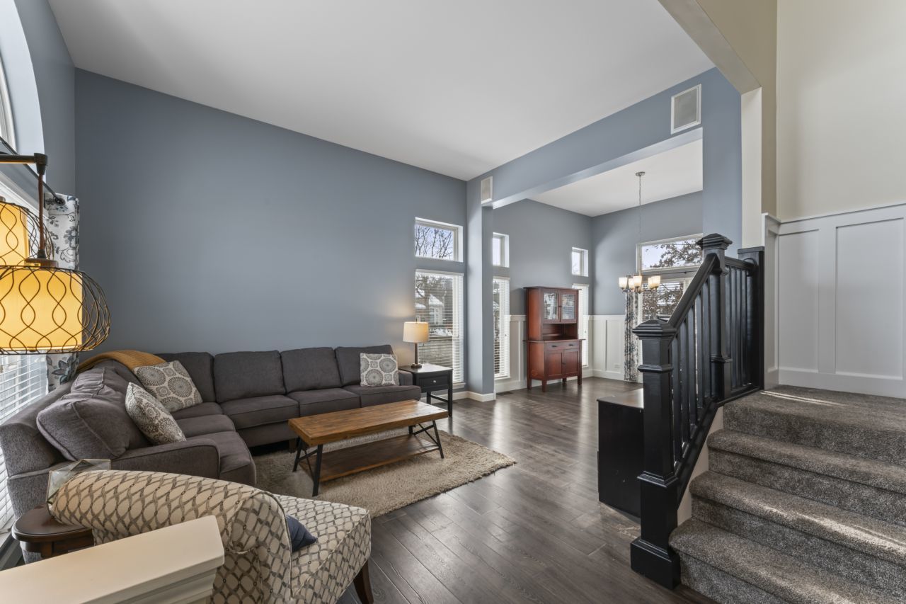 1108 Heavens Gate Drive, Lake In The Hills, IL 60156