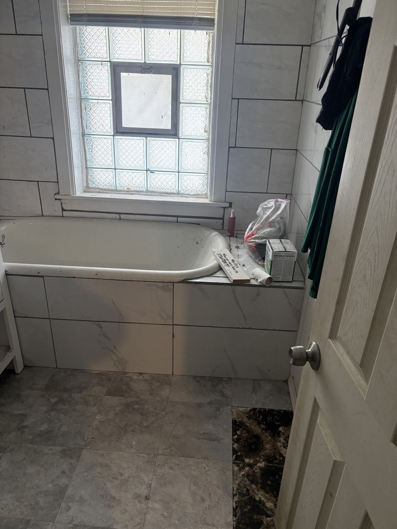 2312 S Kolin Avenue, Chicago, IL 60623