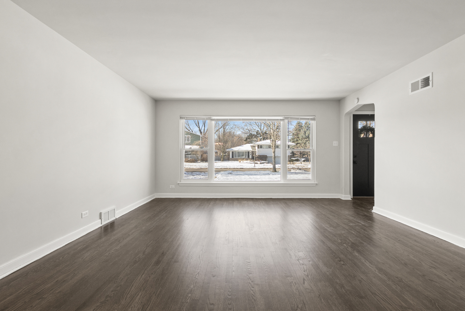 141 N Peck Avenue, La Grange, IL 60525