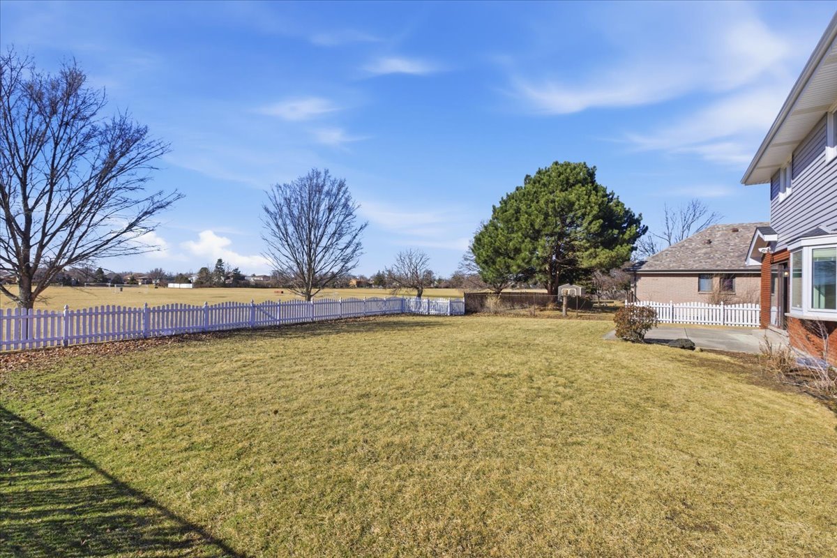 15654 S 82nd Avenue, Orland Park, IL 60462