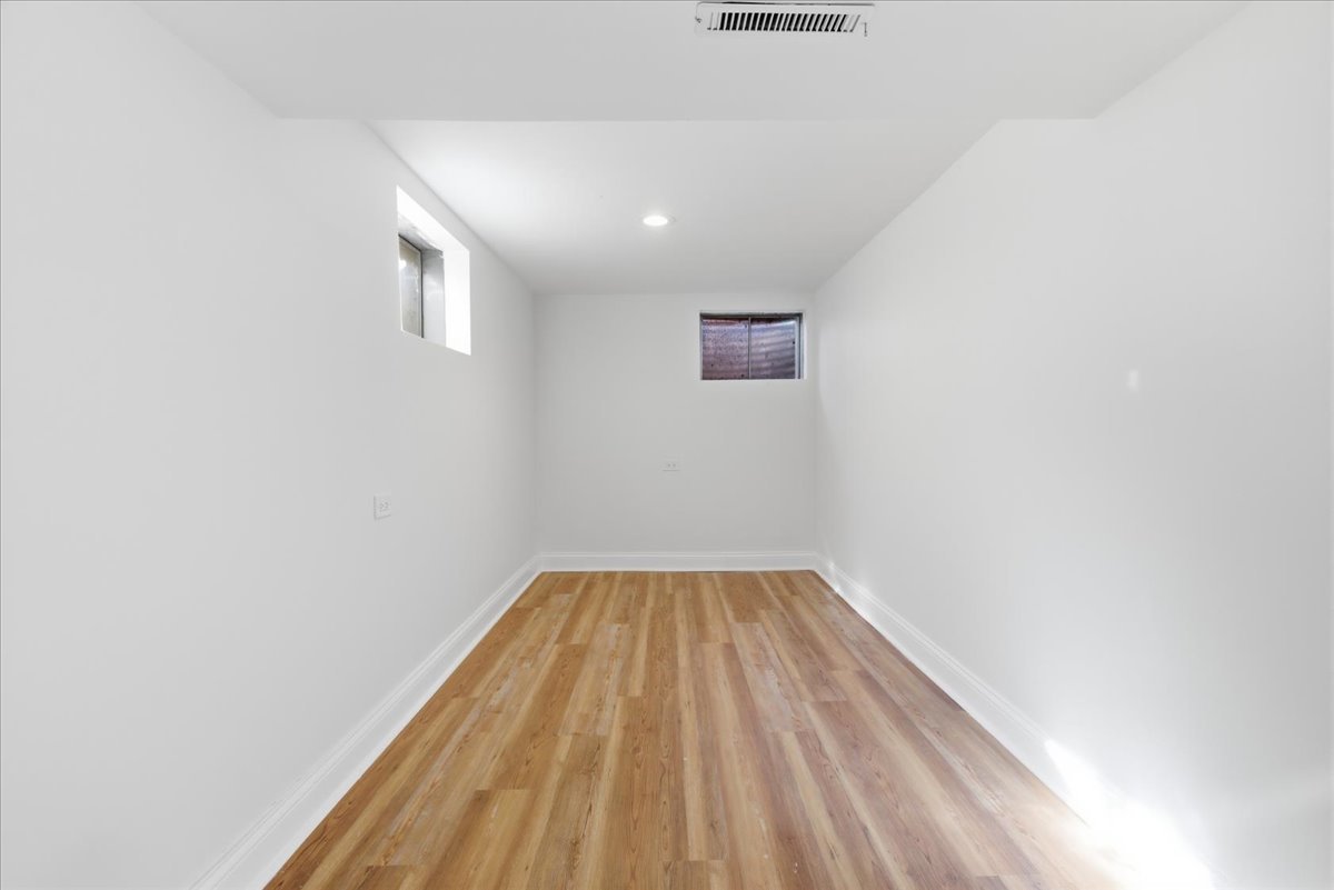 15654 S 82nd Avenue, Orland Park, IL 60462