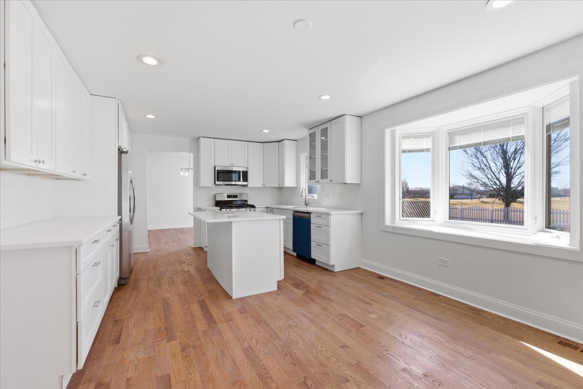 15654 S 82nd Avenue, Orland Park, IL 60462