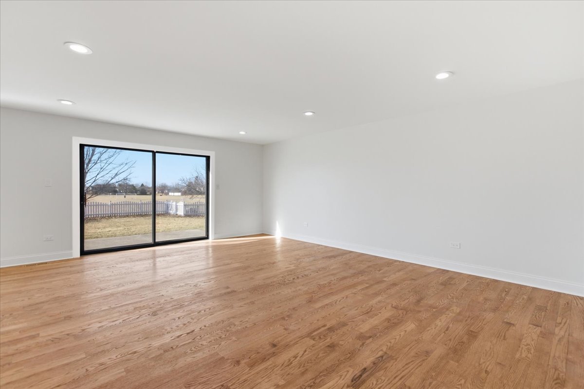 15654 S 82nd Avenue, Orland Park, IL 60462