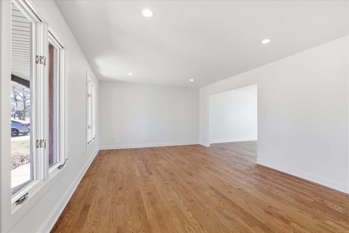 15654 S 82nd Avenue, Orland Park, IL 60462