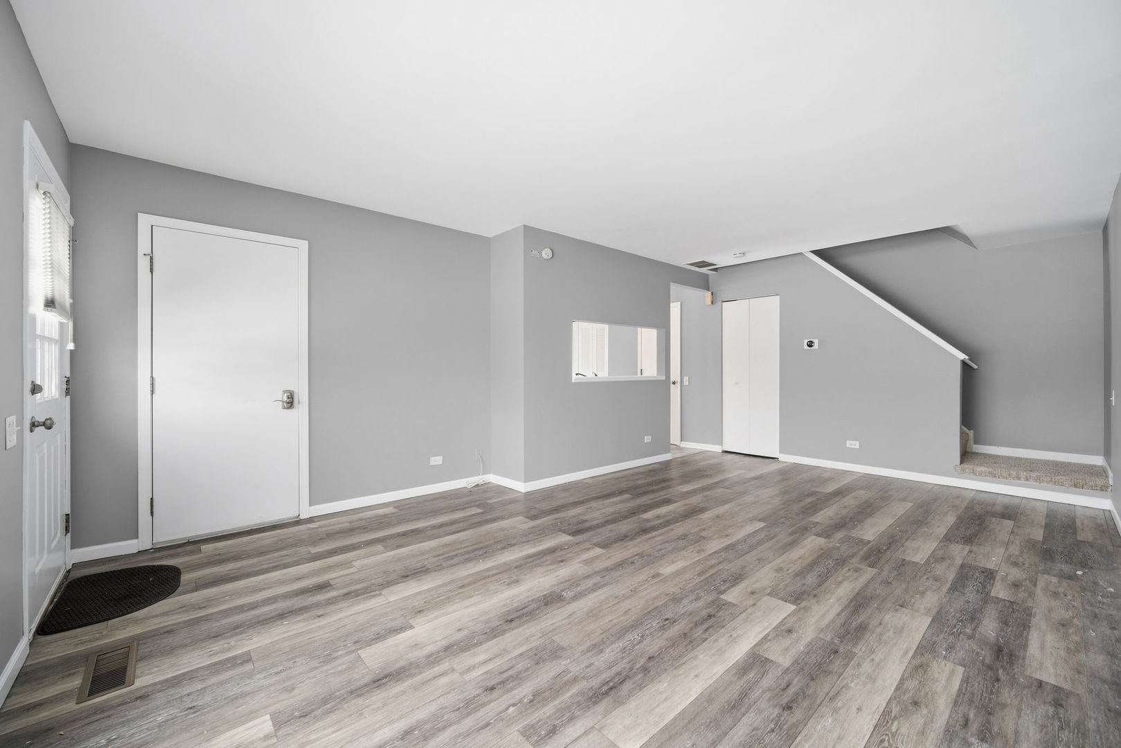 1372 NORMANTOWN Road #1372, Naperville, IL 60564