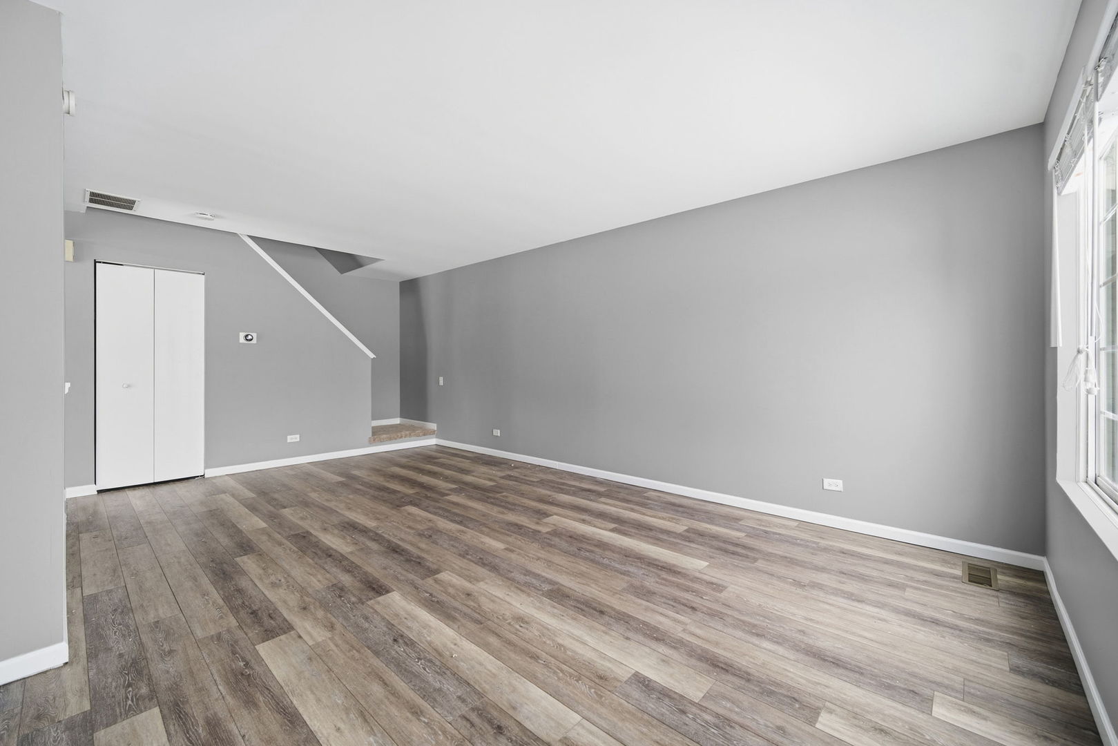 1372 NORMANTOWN Road #1372, Naperville, IL 60564