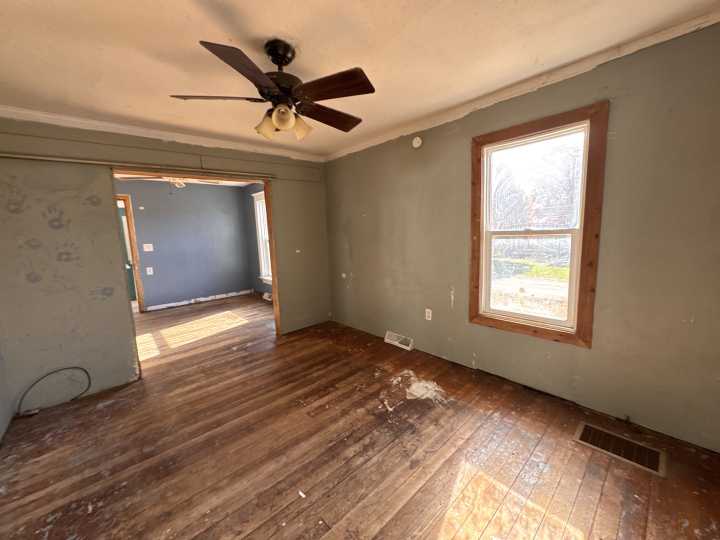 227 Avenue D, Rock Falls, IL 61071