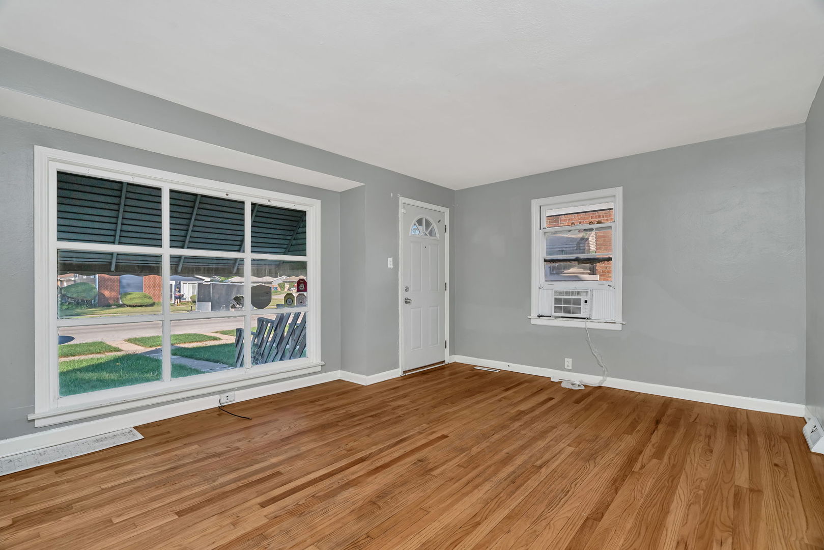 1481 Lincoln Avenue, Calumet City, IL 60409