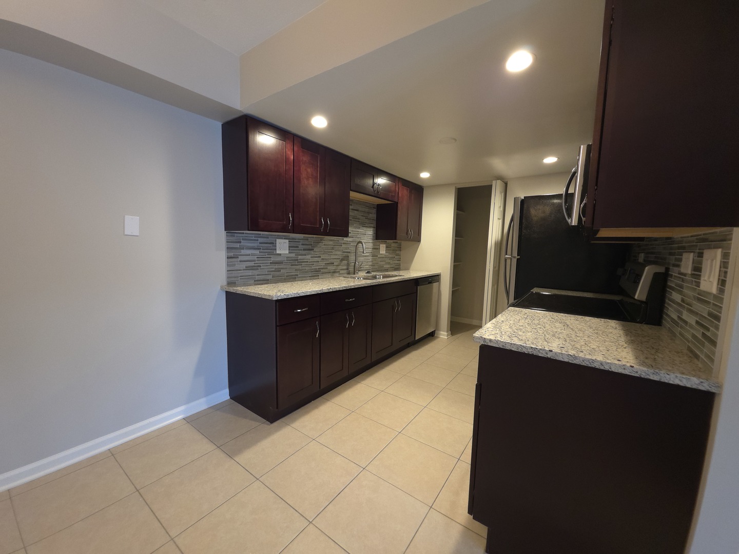 Naperville, IL 60565