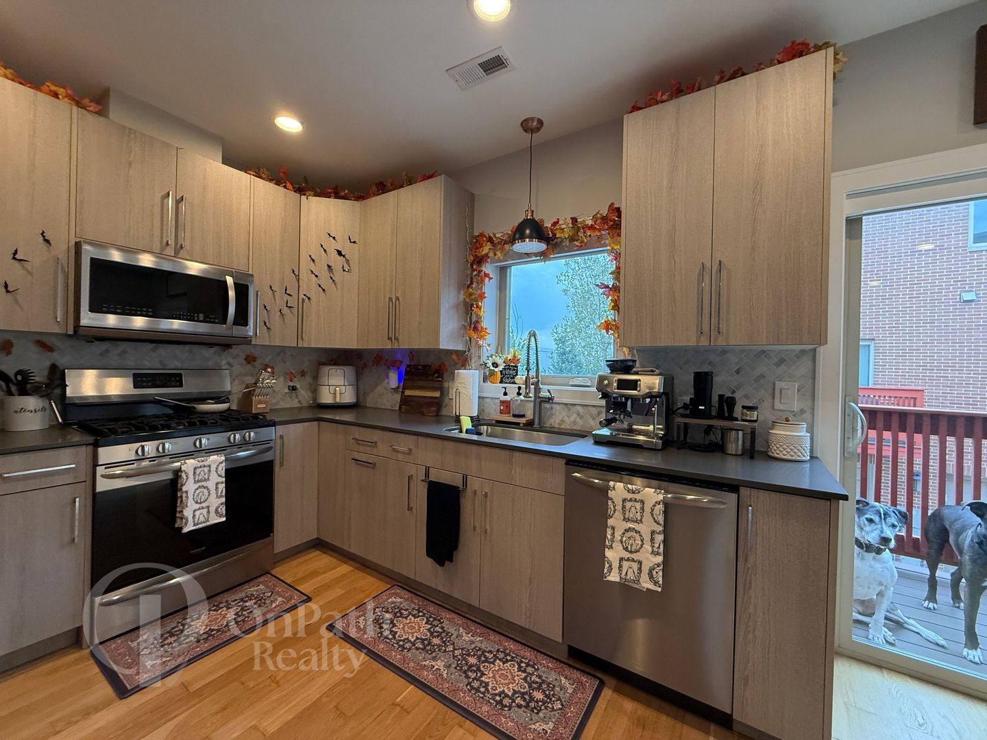 6844 W 65TH Street #6, Chicago, IL 60638