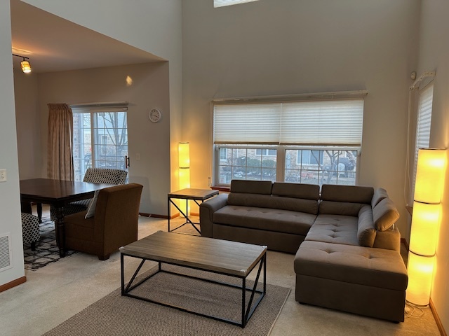 339 Bay Drive, Itasca, IL 60143