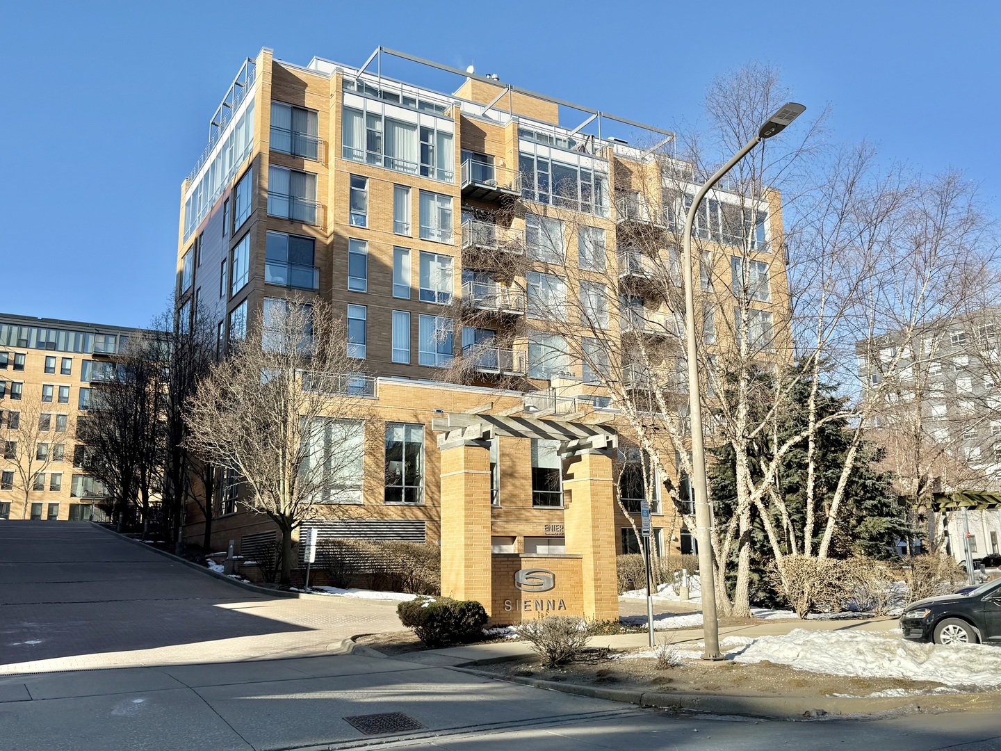 1740 Oak Avenue #409, Evanston, IL 60201