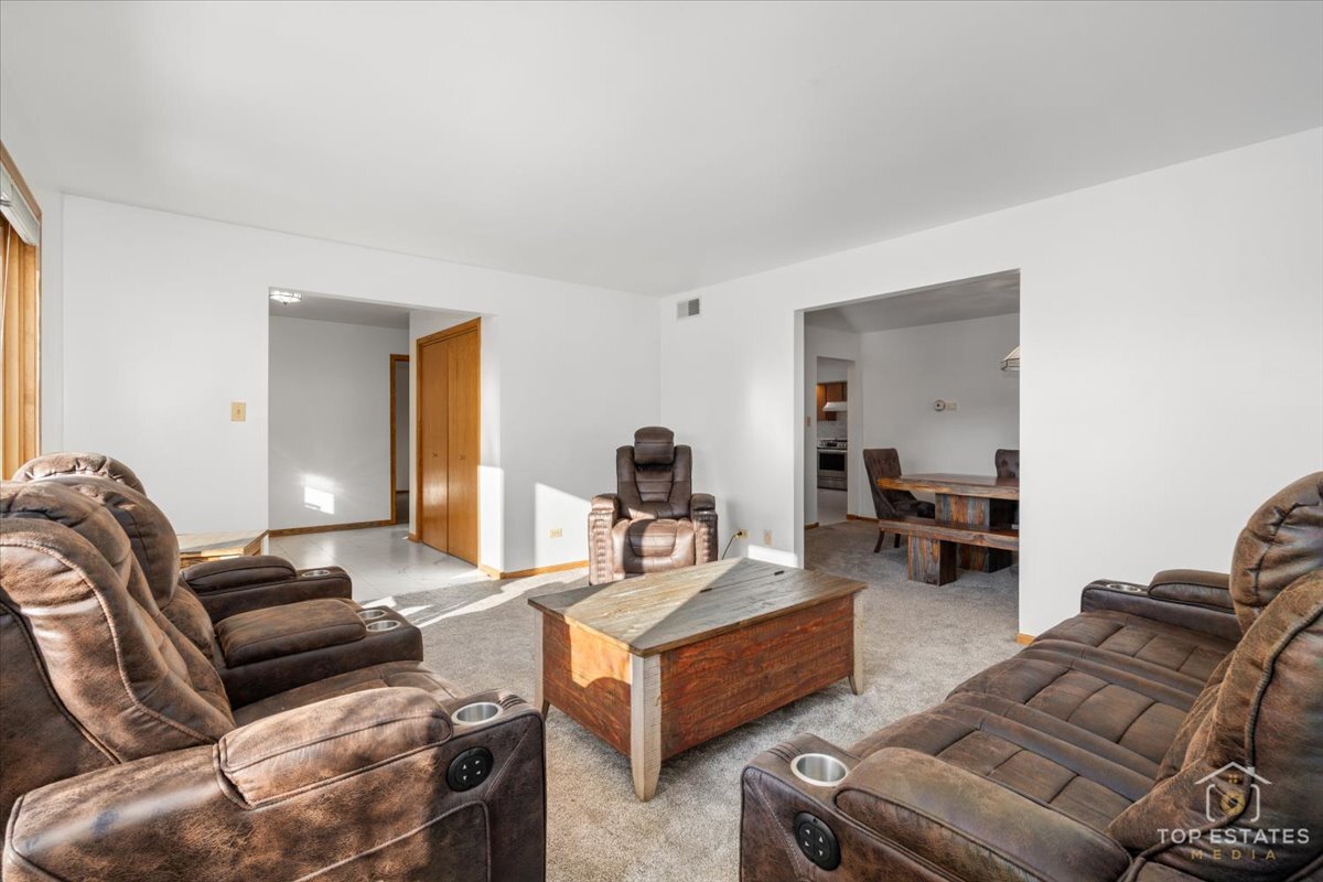 9410 Seton Place, Orland Park, IL 60467