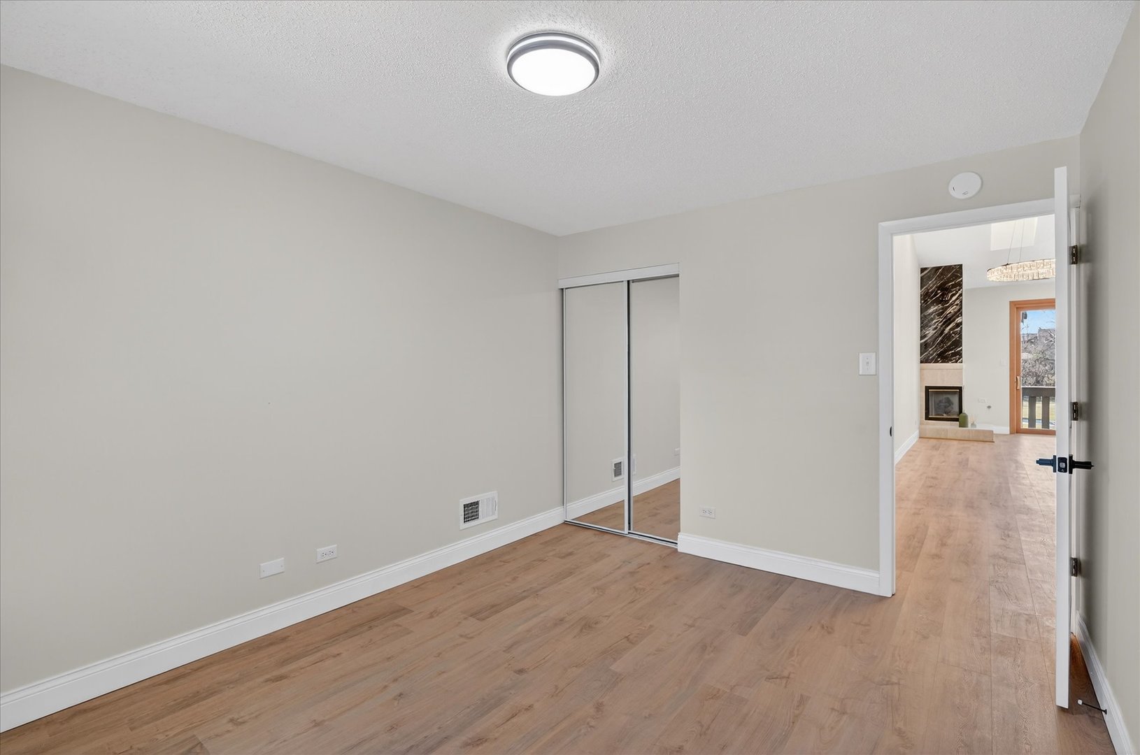 13458 S Westview Drive #V4, Palos Heights, IL 60463