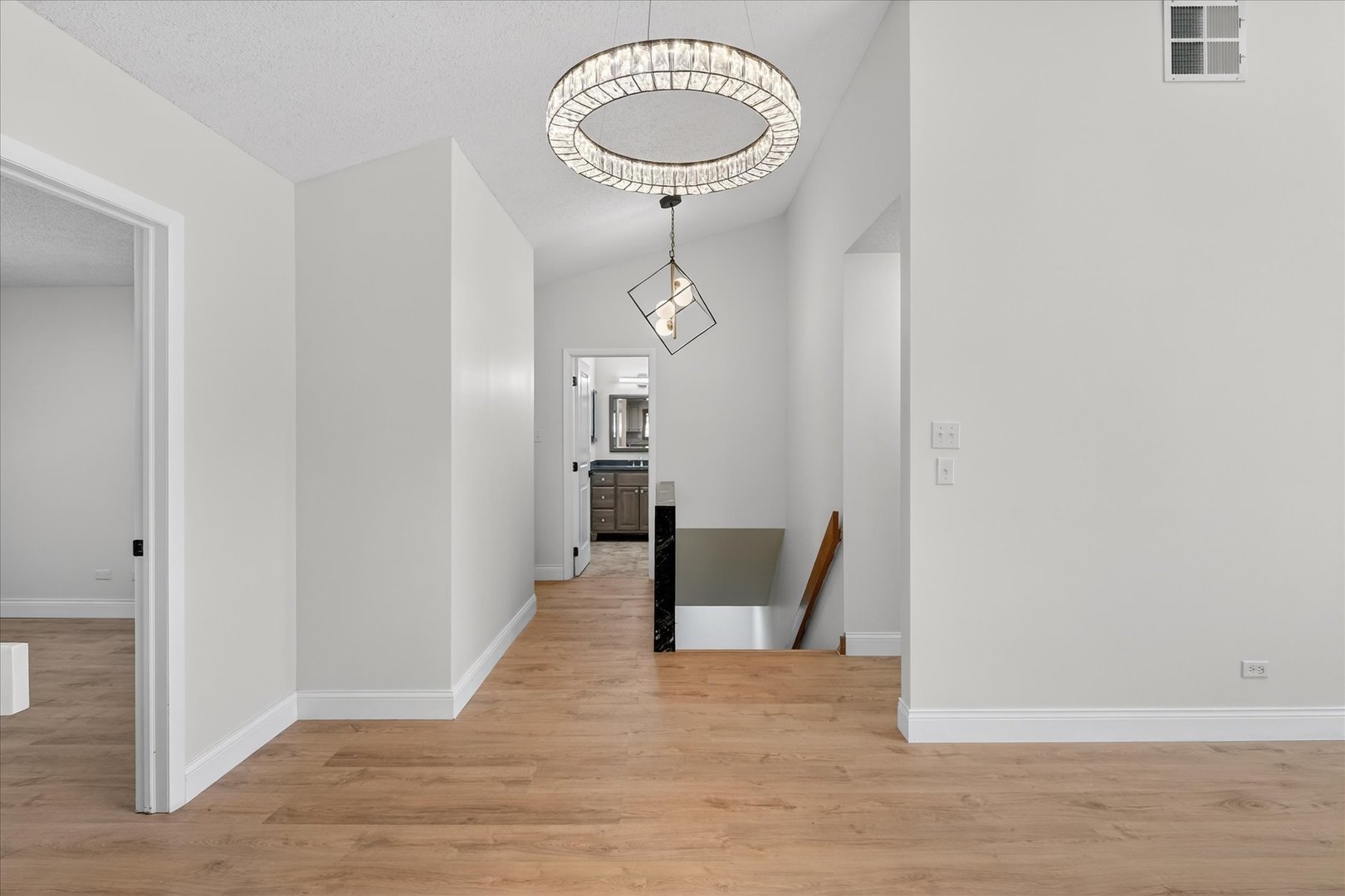 13458 S Westview Drive #V4, Palos Heights, IL 60463