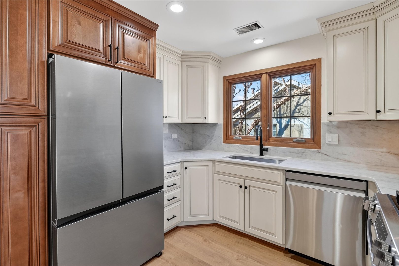 13458 S Westview Drive #V4, Palos Heights, IL 60463