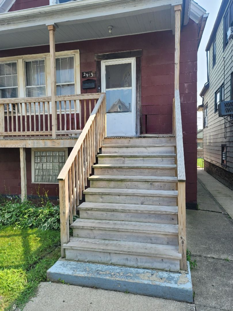 2913 E 97th Street, Chicago, IL 60617