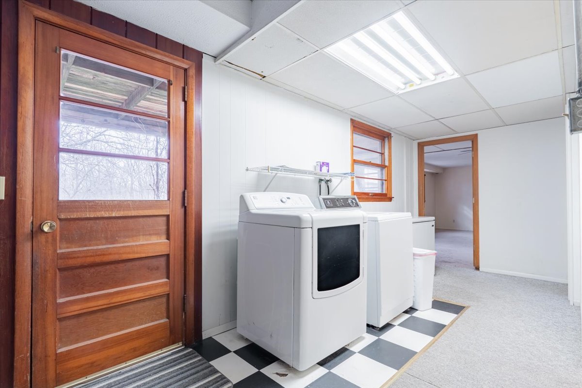 8710 N 2100 East Road, Downs, IL 61736