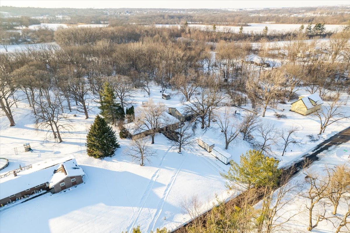 8710 N 2100 East Road, Downs, IL 61736