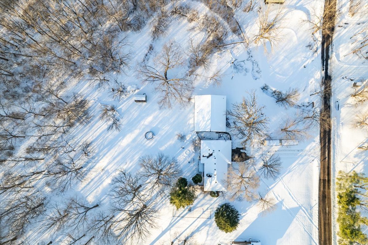 8710 N 2100 East Road, Downs, IL 61736